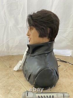 Rare Life Size Collector Elvis Presley Talking and Singing Robot by Wow Wee Test