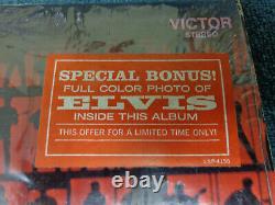 Rare Lsp-4155 From Elvis In Memphis Hype Sticker & Photo 1969 Mint Condition