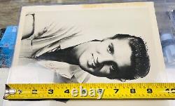 Rare Vintage 1950's Signed Elvis Presley Autograph 8 x 10 Publicity Photograph