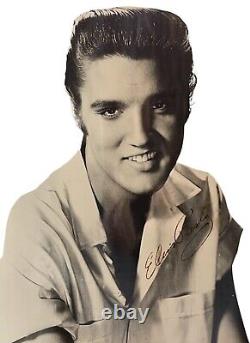 Rare Vintage 1950's Signed Elvis Presley Autograph 8 x 10 Publicity Photograph