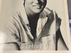 Rare Vintage 1950's Signed Elvis Presley Autograph 8 x 10 Publicity Photograph