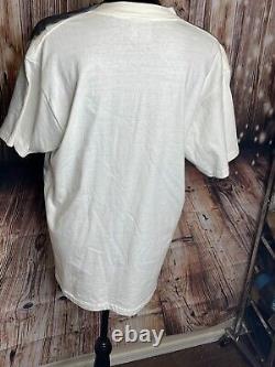 Rare Vtg Big Face Elvis Presley T-shirt tee airbrushed Sz Large Single Stitch