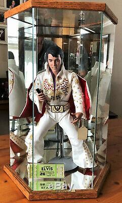 Vintage 1984 ELVIS PRESLEY PORCELAIN World Doll #9 of 750 Made! Beautiful RARE