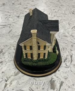 Westland Elvis Presley Graceland Mansion Item 18300 Rare